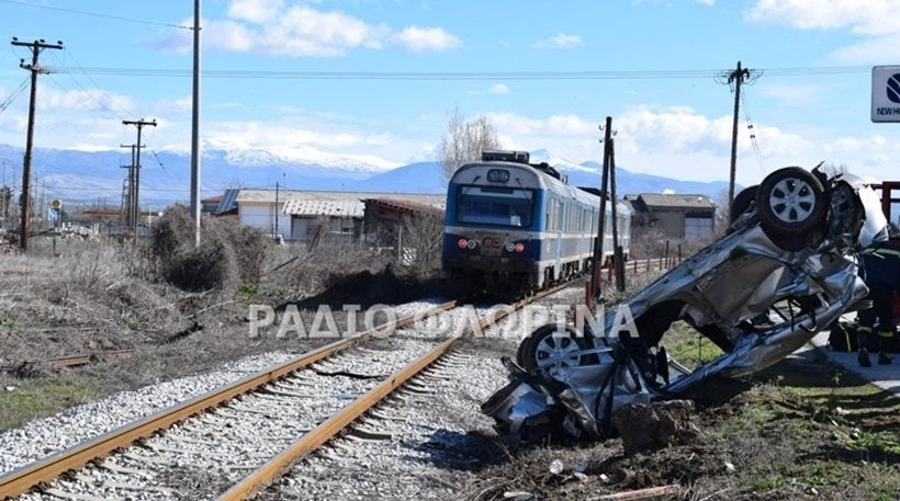 Φλώρινα:Ένας νεκρός από τη σφοδρή σύγκρουση Ι.Χ με τρένο!-Δείτε τις σοκαριστικές εικόνες(upd)